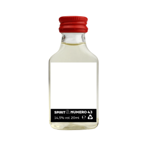 Witte shotjes likeur numero 4 met vanille smaak